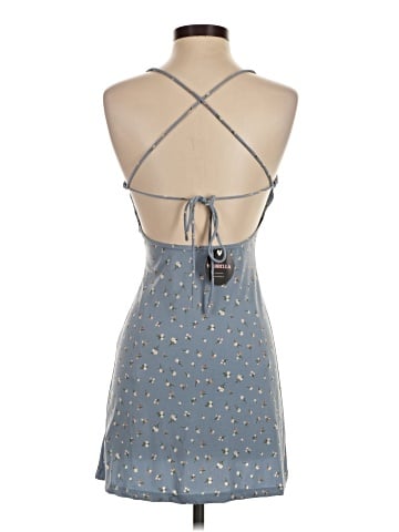 Lovely Day Sleeveless Top (view 2)