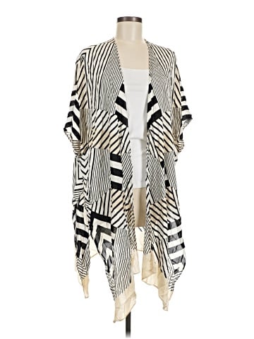 CAbi Poncho (view 1)