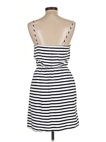 Old Navy Casual Dress (view 2)