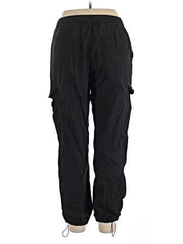 Uniqlo Cargo Pants (view 2)