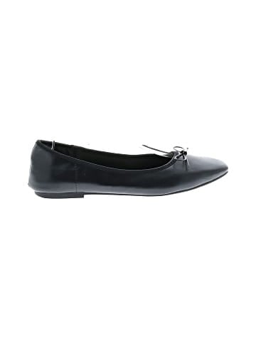 Unbranded Flats (view 1)