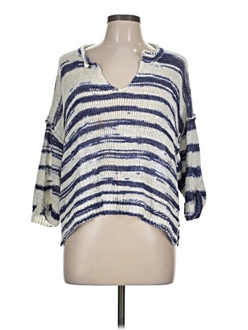 Romeo & Juliet Couture Pullover Sweater (view 1)