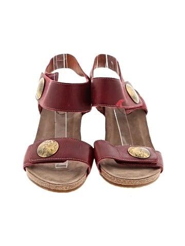 Taos Wedges (view 2)