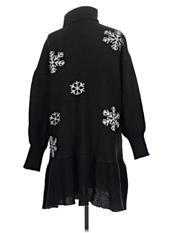 Suzanne Betro Pullover Sweater (view 2)
