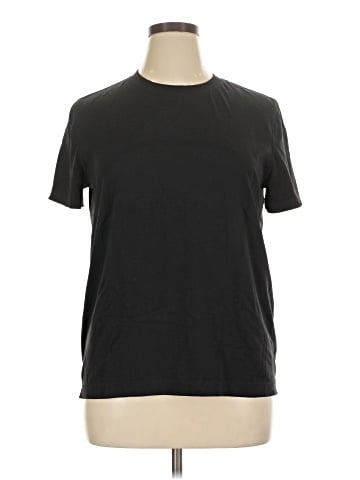 Lululemon Athletica Short Sleeve T-Shirt (view 1)