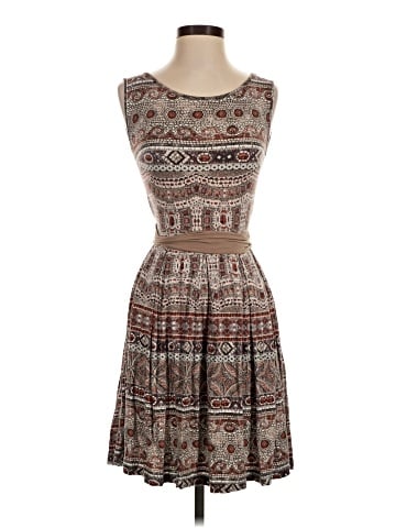 Rinascimento Casual Dress (view 1)