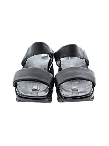 Unbranded Wedges (view 2)