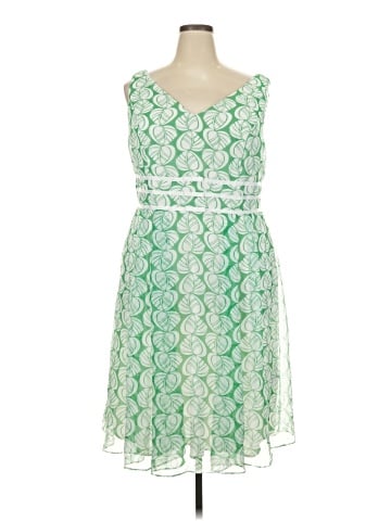 Scarlett Cocktail Dress (view 1)