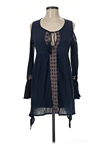 Romeo & Juliet Couture Casual Dress (view 1)