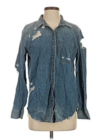 American Eagle Outfitters Denim Jacket (view 1)