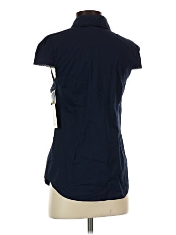 ModCloth Sleeveless Button-Down Shirt (view 2)