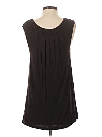 Lucy & Laurel Sleeveless Blouse (view 2)