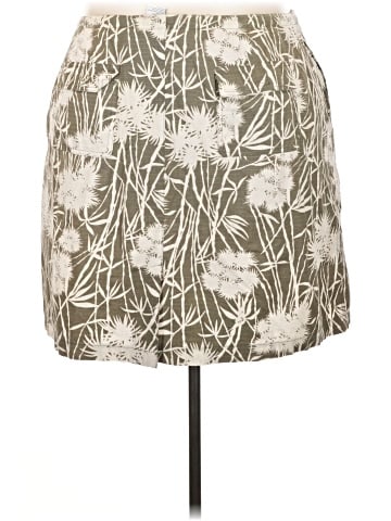 IZOD Casual Skirt (view 2)