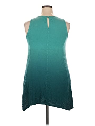 Torrid Tank Top (view 2)