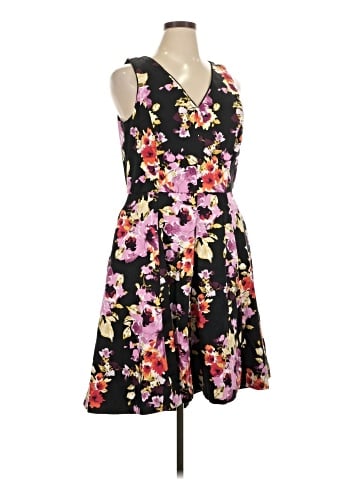 White House Black Market Cocktail Dress (view 1)