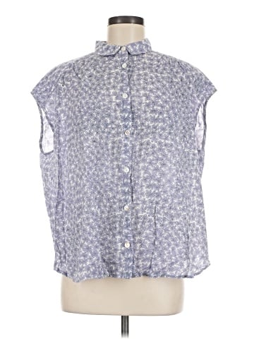 Assorted Brands Sleeveless Button-Down Shirt (view 1)