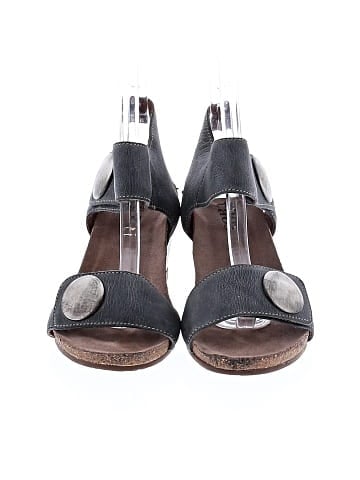 Taos Wedges (view 2)