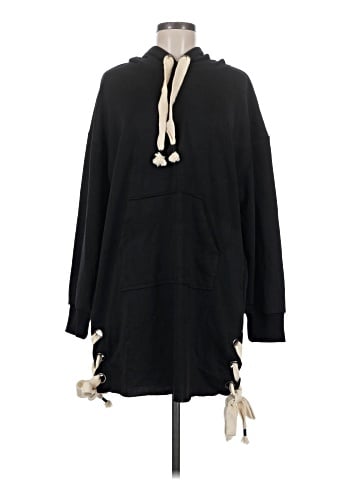 Lush Poncho (view 1)