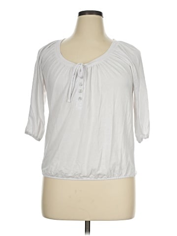 Mossimo Supply Co. 3/4 Sleeve T-Shirt (view 1)
