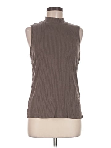 Cyrus Sleeveless T-Shirt (view 1)