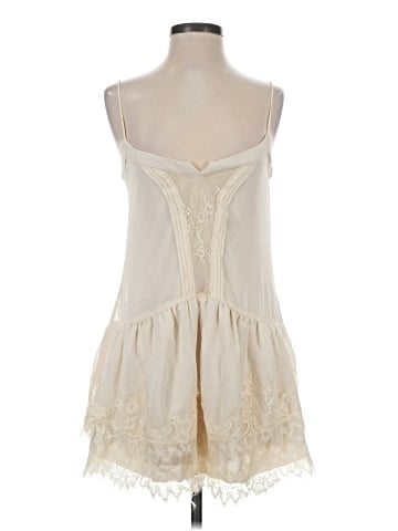 Abercrombie & Fitch Cocktail Dress (view 1)