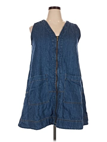 Free Assembly Casual Dress (view 1)