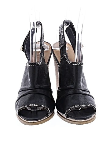Calvin Klein Heels (view 2)