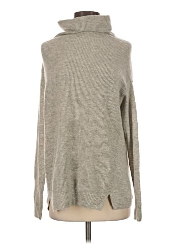 Vineyard Vines Wool Pullover Sweater (view 1)