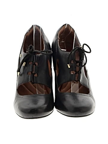 Clarks Heels (view 2)