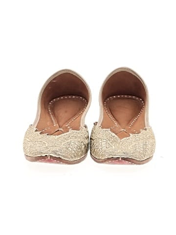 Unbranded Flats (view 2)