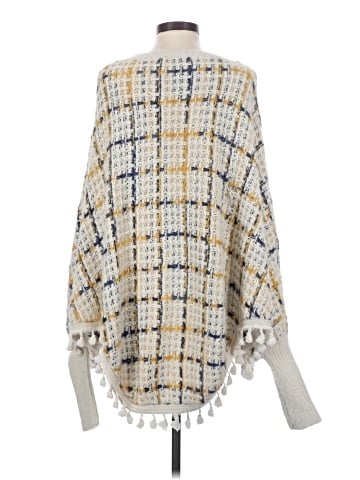 Raga Poncho (view 2)