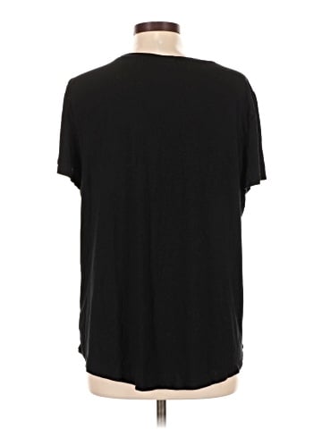 Maurices Short Sleeve T-Shirt (view 2)