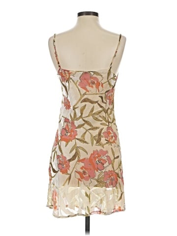Audrey 3+1 Cocktail Dress (view 2)