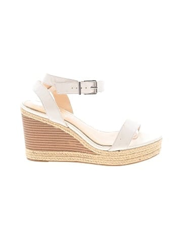 Jessica Simpson Wedges (view 1)