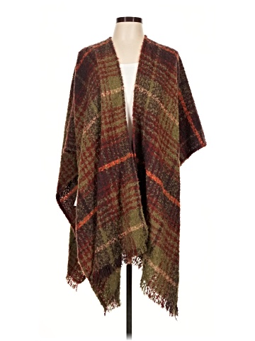 Woolrich Poncho (view 1)