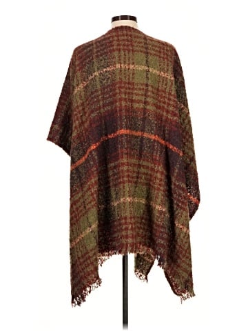 Woolrich Poncho (view 2)