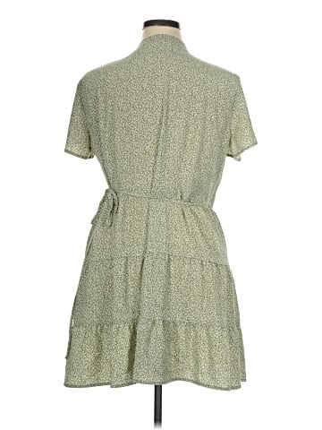 Abercrombie & Fitch Casual Dress (view 2)