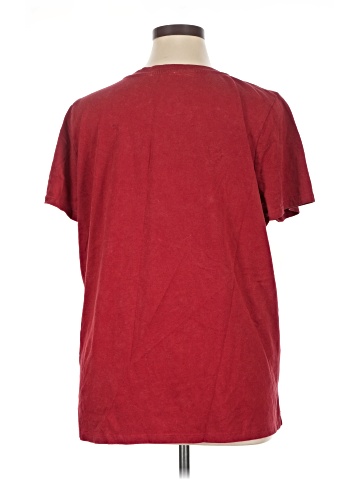 Maurices Short Sleeve T-Shirt (view 2)