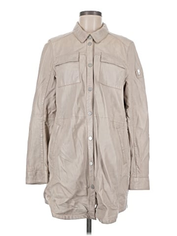 Mauritius Trenchcoat (view 1)