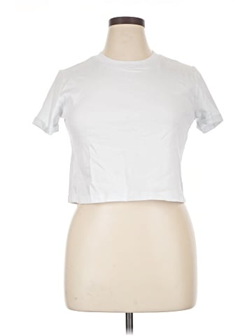 Gaze Short Sleeve T-Shirt (view 1)