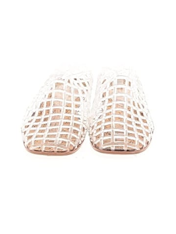 Unbranded Flats (view 2)