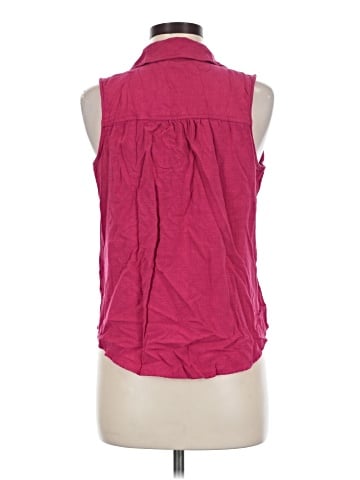 Maurices Sleeveless Button-Down Shirt (view 2)