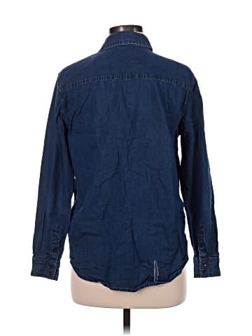 Forever 21 Long Sleeve Button-Down Shirt (view 2)