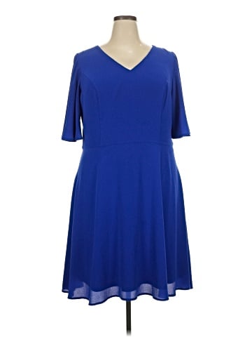 London Times Casual Dress (view 1)