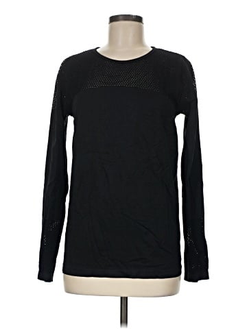 Fabletics Long Sleeve T-Shirt (view 1)
