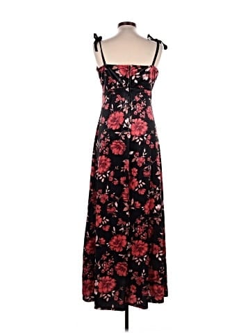 Francesca's Casual Dress (view 2)