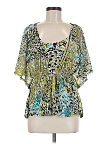 Nicola Short Sleeve Blouse (view 1)