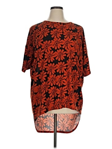 Lularoe Short Sleeve T-Shirt (view 1)