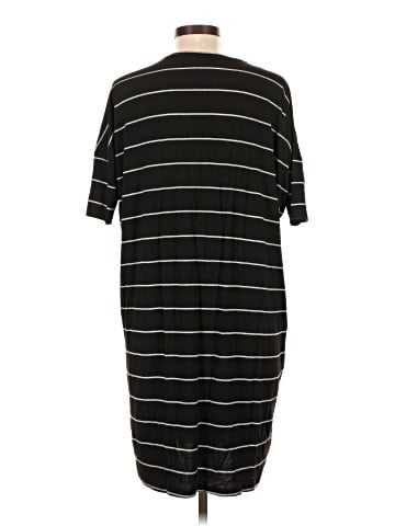 Amour Vert Casual Dress (view 2)