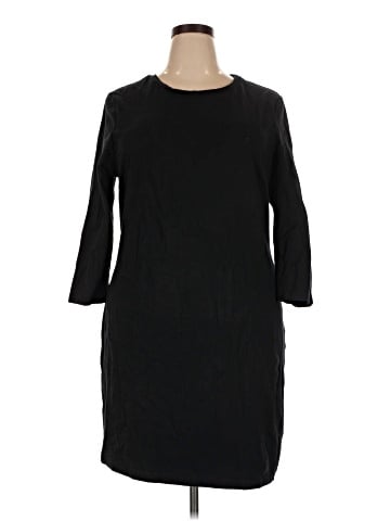 Old Navy Casual Dress (view 1)